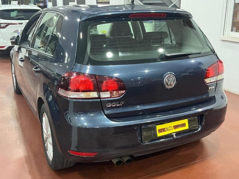 VOLKSWAGEN Golf VI 2.0 TDI SPORT