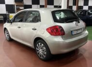 TOYOTA auris 1.4 D4D basis