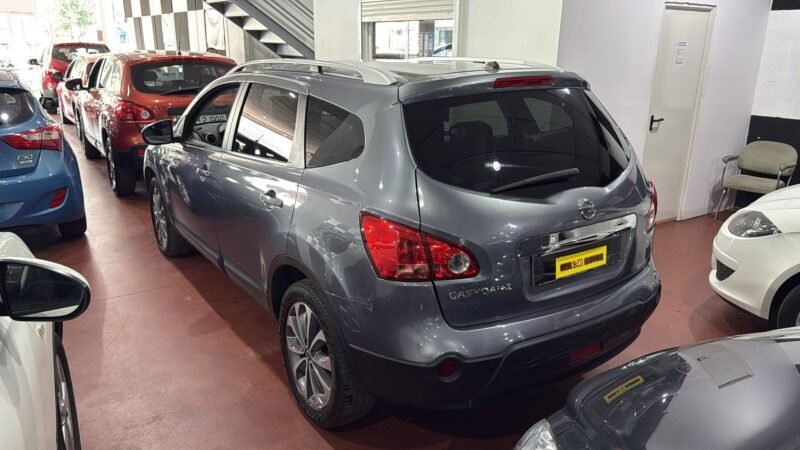 NISSAN QASHQAI+2 1.6 i acenta