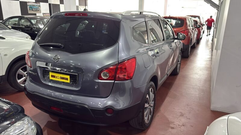 NISSAN QASHQAI+2 1.6 i acenta