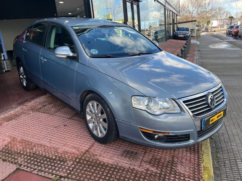 VOLKSWAGEN Passat 1.9 TDI 105cv ADVANCE