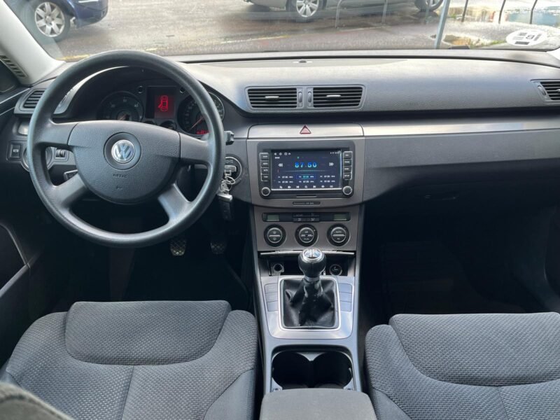 VOLKSWAGEN Passat 1.9 TDI 105cv ADVANCE