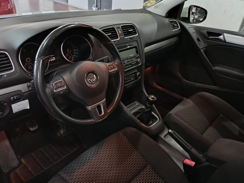 VOLKSWAGEN Golf VI 1.6 TDI 105CV ADVANCE