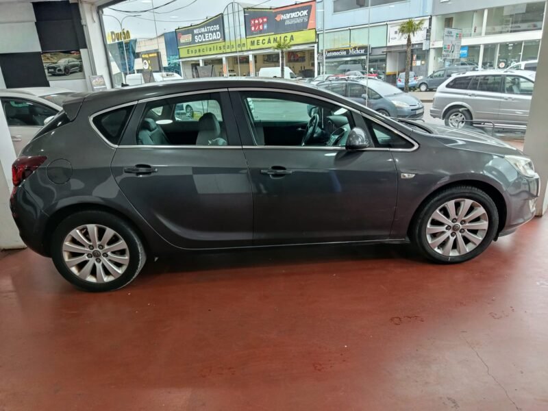 OPEL ASTRA 1.7 cdti excellence 125cv