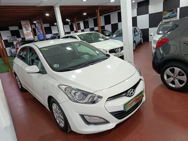 HYUNDAI i30 1.4 crdi klass