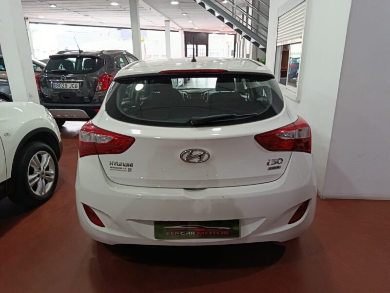 HYUNDAI i30 1.4 crdi klass