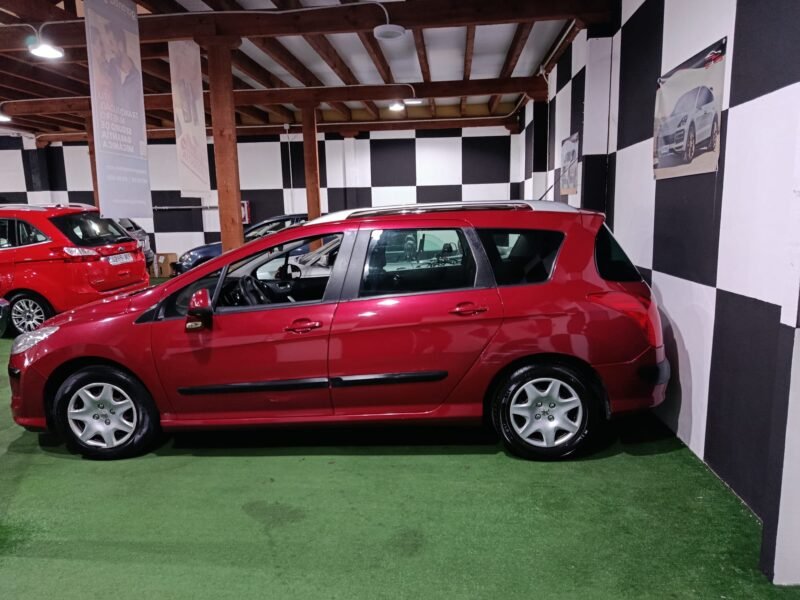 PEUGEOT 308 familiar 1.6 hdi 110 sw