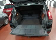 PEUGEOT 3008 1.6 HDi Allure