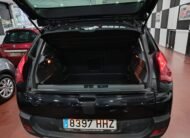 PEUGEOT 3008 1.6 HDi Allure