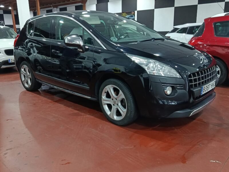PEUGEOT 3008 1.6 HDi Allure