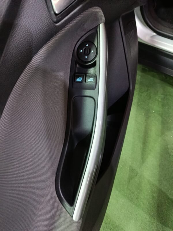 FORD Focus 1.6 tdci 95cv trend