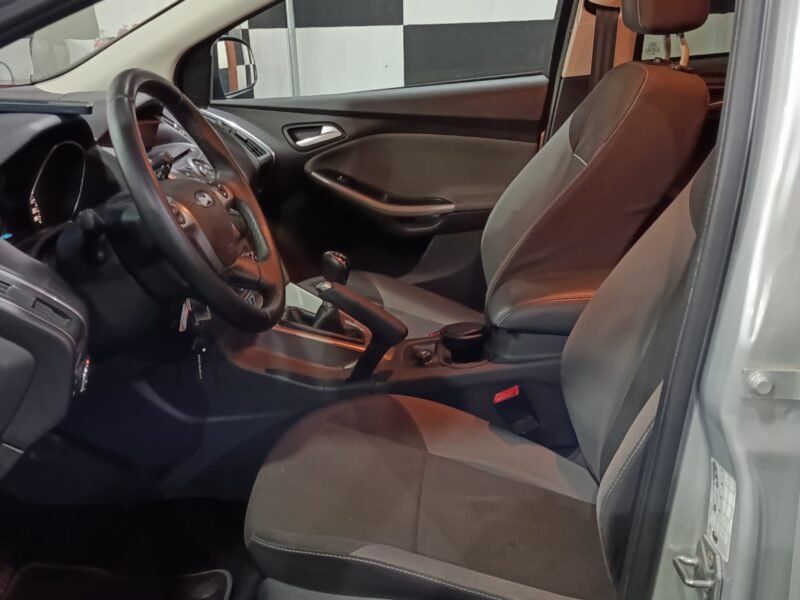 FORD Focus 1.6 tdci 95cv trend