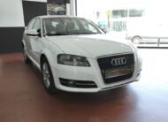 AUDI A3 1.6 TDi 105 atracccion