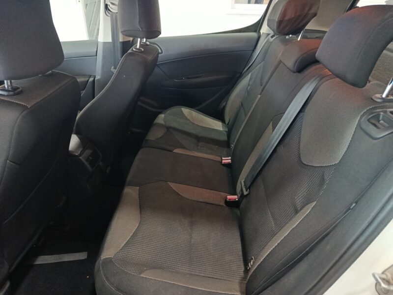 PEUGEOT 308 1.6 hdi 110cv sport