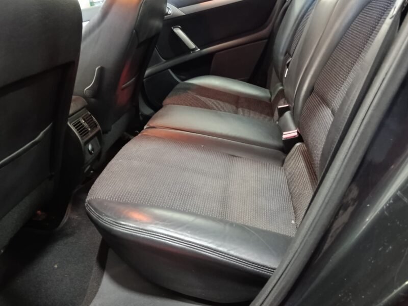 PEUGEOT 407 2.0 hdi 136cv sport pack st