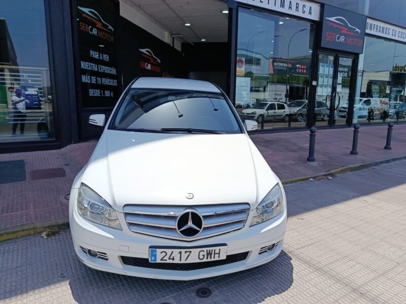MERCEDES-BENZ C200 2.2 D 136cv avantgarde