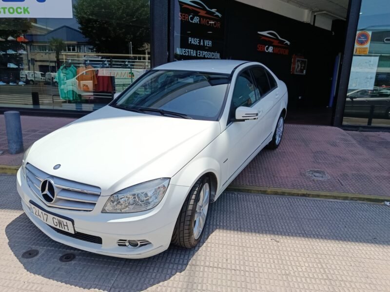 MERCEDES-BENZ C200 2.2 D 136cv avantgarde