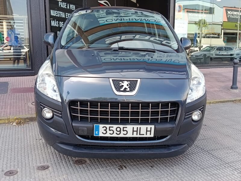 PEUGEOT 3008 1.6 hdi 110cv active