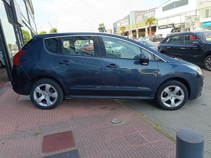 PEUGEOT 3008 1.6 hdi 110cv active