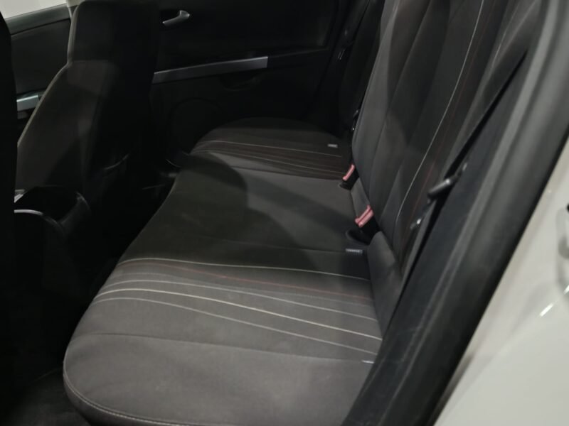 SEAT LEON 1.6 tdi style copa