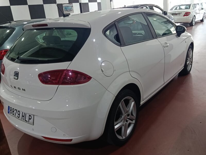 SEAT LEON 1.6 tdi style copa