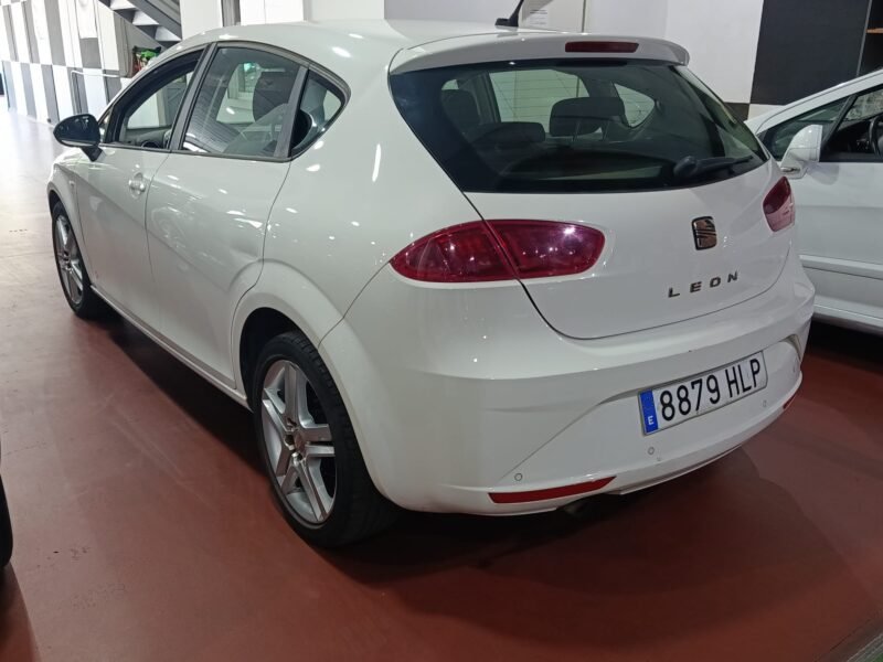 SEAT LEON 1.6 tdi style copa