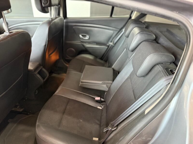 RENAULT Megane 1.9 DCi 130CV PRIVILEGE