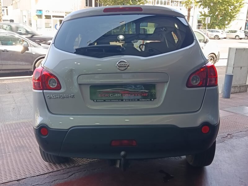 NISSAN QASHQAI+2 2.0 dci 4×4 acenta
